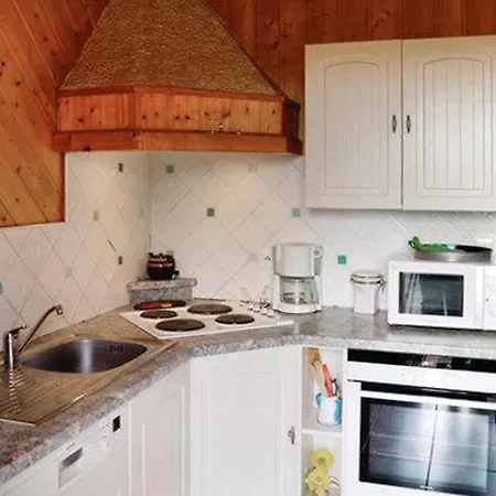 3 Bedroom In St Omer